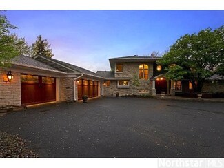 20435 20435 Radisson Rd, Shorewood, MN 55331