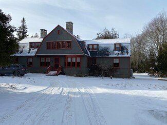 336 Grindstone Ave, Winter Harbor, ME 04693