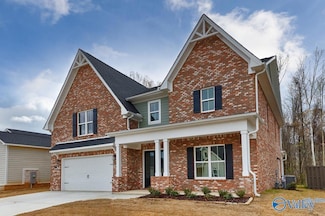 7913 Autumn Glen Dr SE, Huntsville, AL 35748