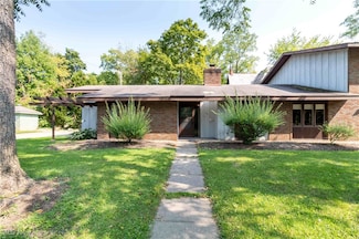 37 S Cedar St, Oberlin, OH 44074