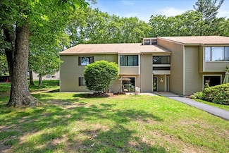 15 Thayer Pond Dr Unit 1, North Oxford, MA 01537