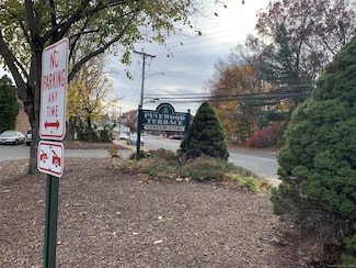 507 Emmett St Unit 13, Bristol, CT 06010