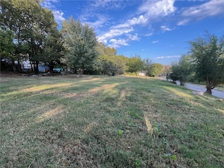 3816-3832 E 9th Terrace, Kansas City, MO 64127