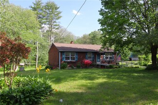 735 Plainfield Pike, Greene, RI 02827