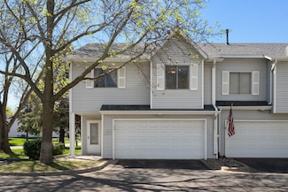 8794 Norway St NW, Coon Rapids, MN 55433