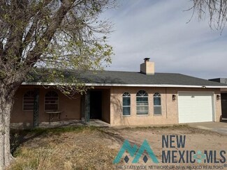 3006 Mountain View Dr, Carlsbad, NM 88220