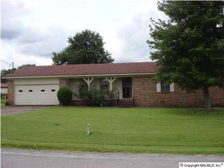 207 Hannah Ave SE, Attalla, AL 35954