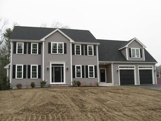 5 Lamp Post Ln, West Bridgewater, MA 02379