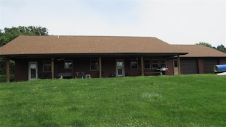 915 Highway 14, Knoxville, IA 50138