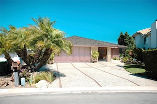 730 Saint James Place, Newport Beach, CA 92663