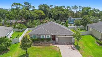 2337 Oxmoor Dr, Deland, FL 32724