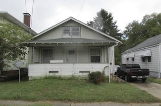1813 Dubois St, Lawrenceville, IL 62439