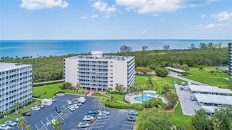 5 Bluebill Ave Unit 204, Naples, FL 34108