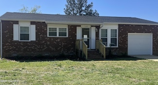 1262 E Manchester Rd, Spring Lake, NC 28390