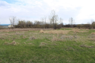 1401 Glory Rd, Green Bay, WI 54304