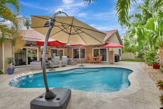 385 NW 37th Way, Deerfield Beach, FL 33442