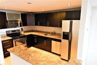 150 SE 25th Rd Unit 4J, Miami, FL 33129