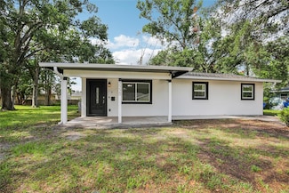 2220 3rd Ave E, Bradenton, FL 34208