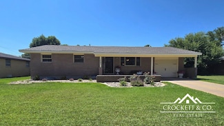 1705 Old Manor Rd, Garden City, KS 67846