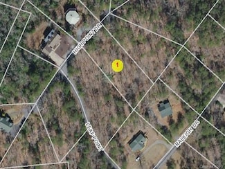 39 High Point Dr, Lake Lure, NC 28746