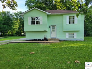 3845 Southgate Dr, Sedalia, MO 65301