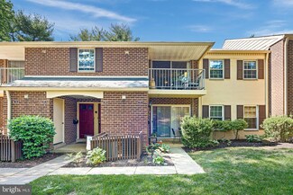 54 Old Forge Crossing, Devon, PA 19333