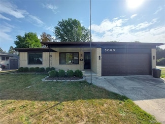 5080 Abington Dr, Troy, MI 48085