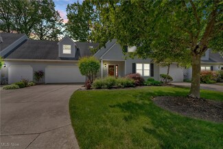 30 Dover Place Ln Unit L39, Northfield, OH 44067