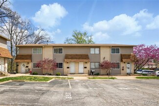 847 Portsdown Rd, Ballwin, MO 63011