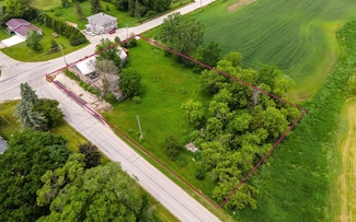 10120 Polifka Rd, Whitelaw, WI 54247