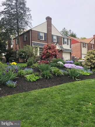 543 Rock Glen Dr Unit 250, Wynnewood, PA 19096