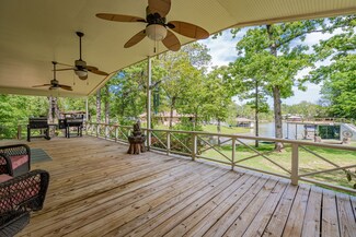 210 Victor Ct, Trinidad, TX 75163