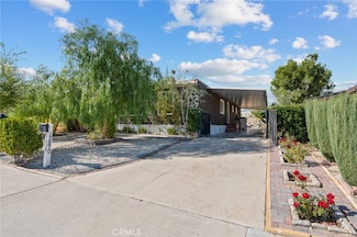 13870 Rodeo Dr, Victorville, CA 92395