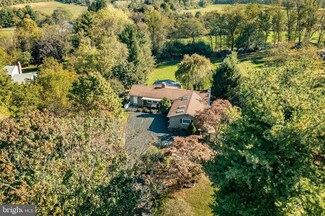 683 Spruce Dr, West Chester, PA 19382