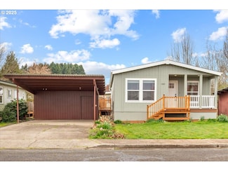 643 NW Hickory St, McMinnville, OR 97128