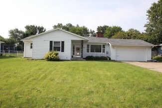 2241 Easley St, Waterloo, IA 50702
