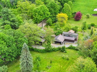 253,290D & E French Rd, Henniker, NH 03242