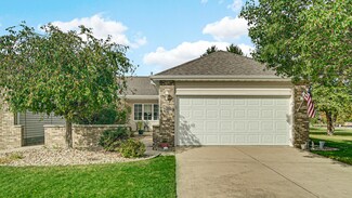 1746 Chestnut Dr, Crown Point, IN 46307