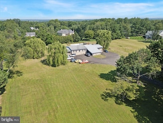 290 Hatboro Rd, Warminster, PA 18974