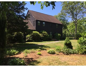 9 Bittersweet Ln, South Dartmouth, MA 02748