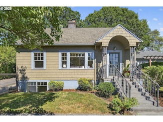 7232 SW 35th Ave, Portland, OR 97219