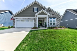 3440 Willowcrest St, High Point, NC 27265