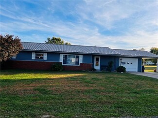 105 Westchester Dr, Marietta, OH 45750