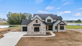 1452 Pyke Grove Pass, Huntertown, IN 46748