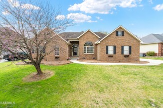 1049 Paxton Dr, Knoxville, TN 37918