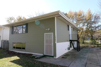 1564 Tompkins St, Gary, IN 46406