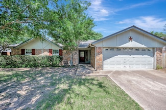320 Gloria St, Keller, TX 76248