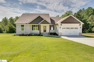 3352 Earls Bridge Rd, Easley, SC 29640