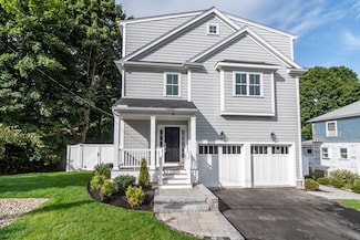 9 Walkup Ct, Natick, MA 01760