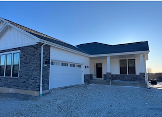 8567 83rd St, Pleasant Prairie, WI 53158